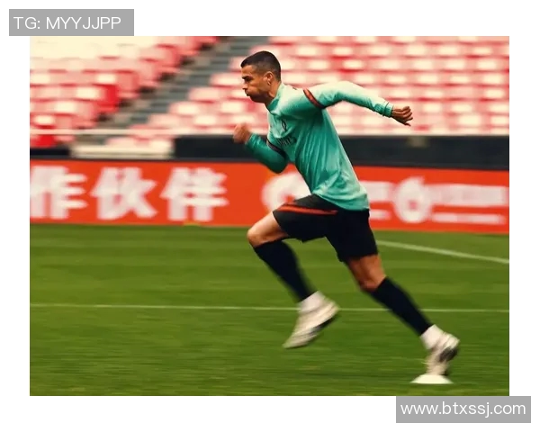 C罗从贫困少年到足球巨星的励志传奇与成长之路